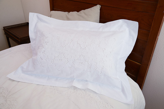 Victorian Hand Embroidered Pillow Sham. 3" Flange border. Queen